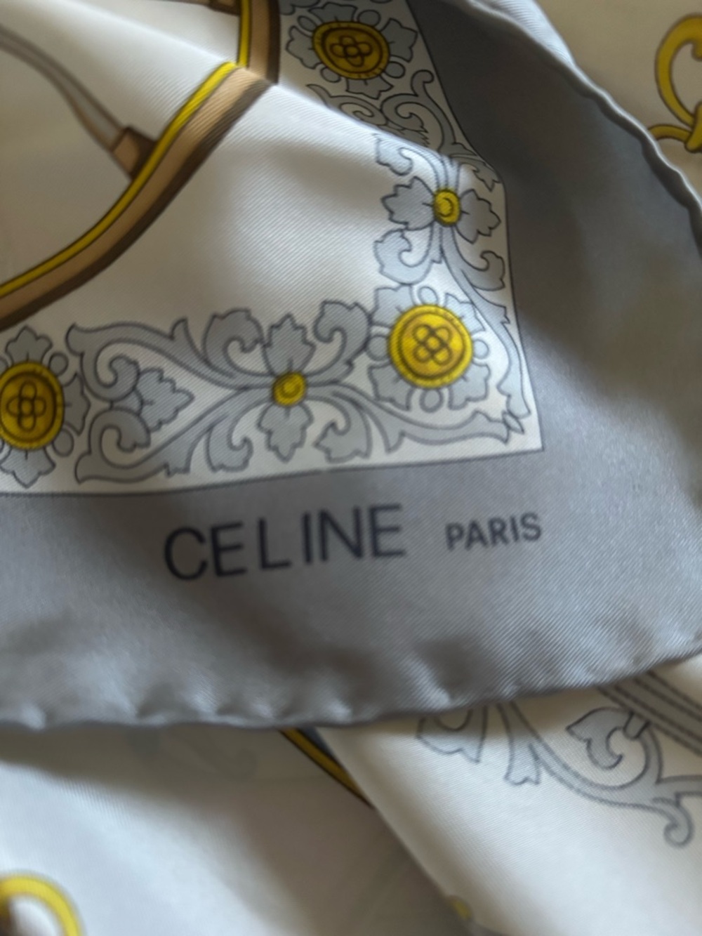 Vintage Celine Paris 100% Silk Scarf 33x34 Equestrian Carriage Wheel Print Italy - Picture 7 of 10